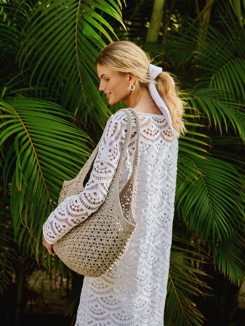 7515787 A9S 7515787_A9S-DONNA-H26-Modell-front-kampanje-1_Maja crochetveske A9S_Maja crochetveske A9S 7515787.jpg_