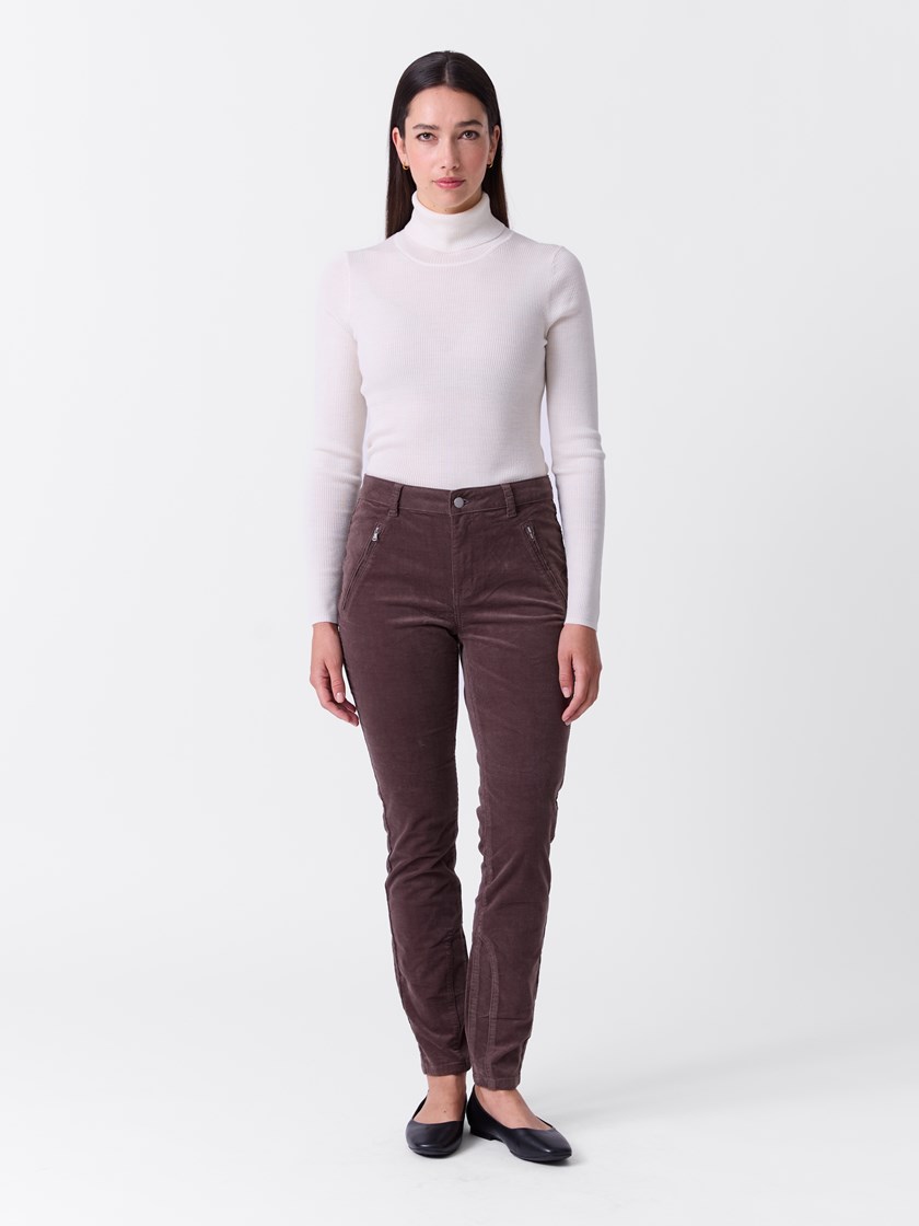 7515819 APR 7515819_APR-MARIEPHILIPPE-A26-Modell-Front_chn=match_3305_Paris zip cordbukse APR.jpg_