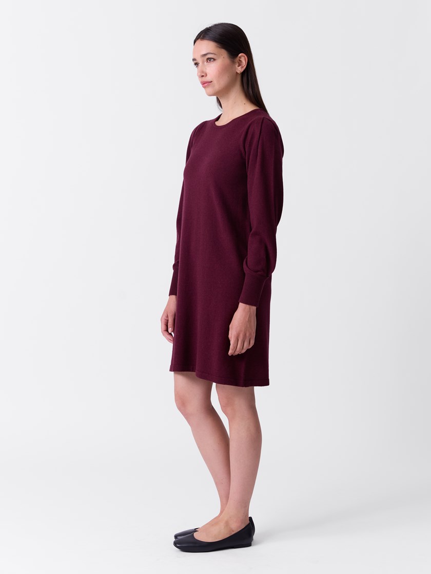 7515823 MWO 7515823_MWO-MARIEPHILIPPE-A26-Modell-Front_chn=match_7003_Olea kjole MWO.jpg_Front||Front