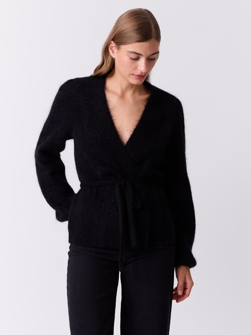 7515899 ID2 7515899_ID2-DONNA-A26-Modell-Front_chn=match_809.jpg_Front||Front