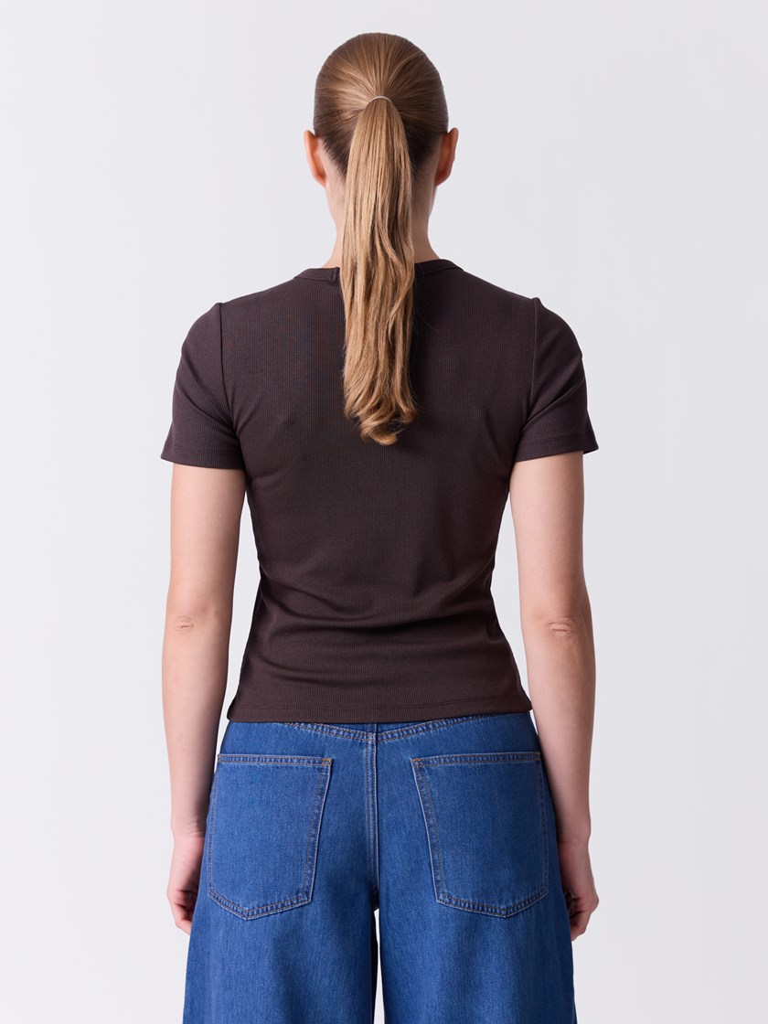 7515908 AIJ 7515908_AIJ-DONNA-A26-Modell-Front_chn=match_5963.jpg_Front||Front