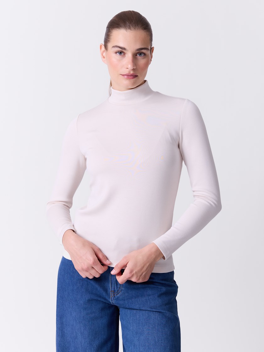 7515909 I2L 7515909_I2L-DONNA-A26-Modell-Front_chn=match_3908_Melinda pologenser I2L.jpg_Front||Front