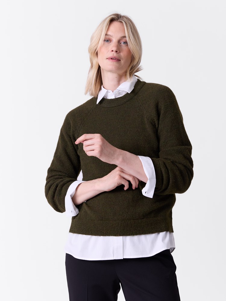 Florence genser 7515924_GPB-VAVITE-A26-Modell-Front_chn=match_6450_Florence genser GPB.jpg_Front||Front