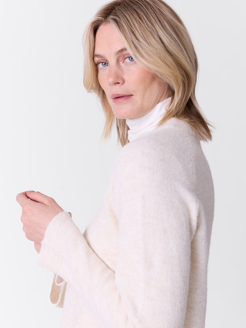 7515924 O79 7515924_O79-VAVITE-A26-Modell-Front_chn=match_5481_Florence genser O79.jpg_Front||Front