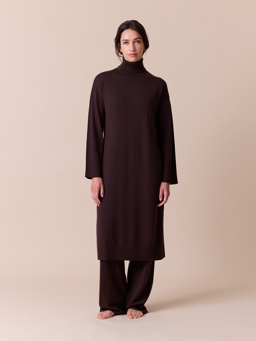 7515973 AIN 7515973_AIN-MARIEPHILIPPE-A26-Modell-Front_chn=match_8120_Sara merinokjole AIN.jpg_Front