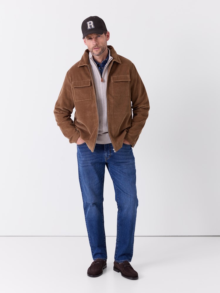 Oliver skjorte 7515987_AGI-REDFORD-A26-Modell-Front_chn=match_2292_Oliver skjorte AGI.jpg_Front||Front