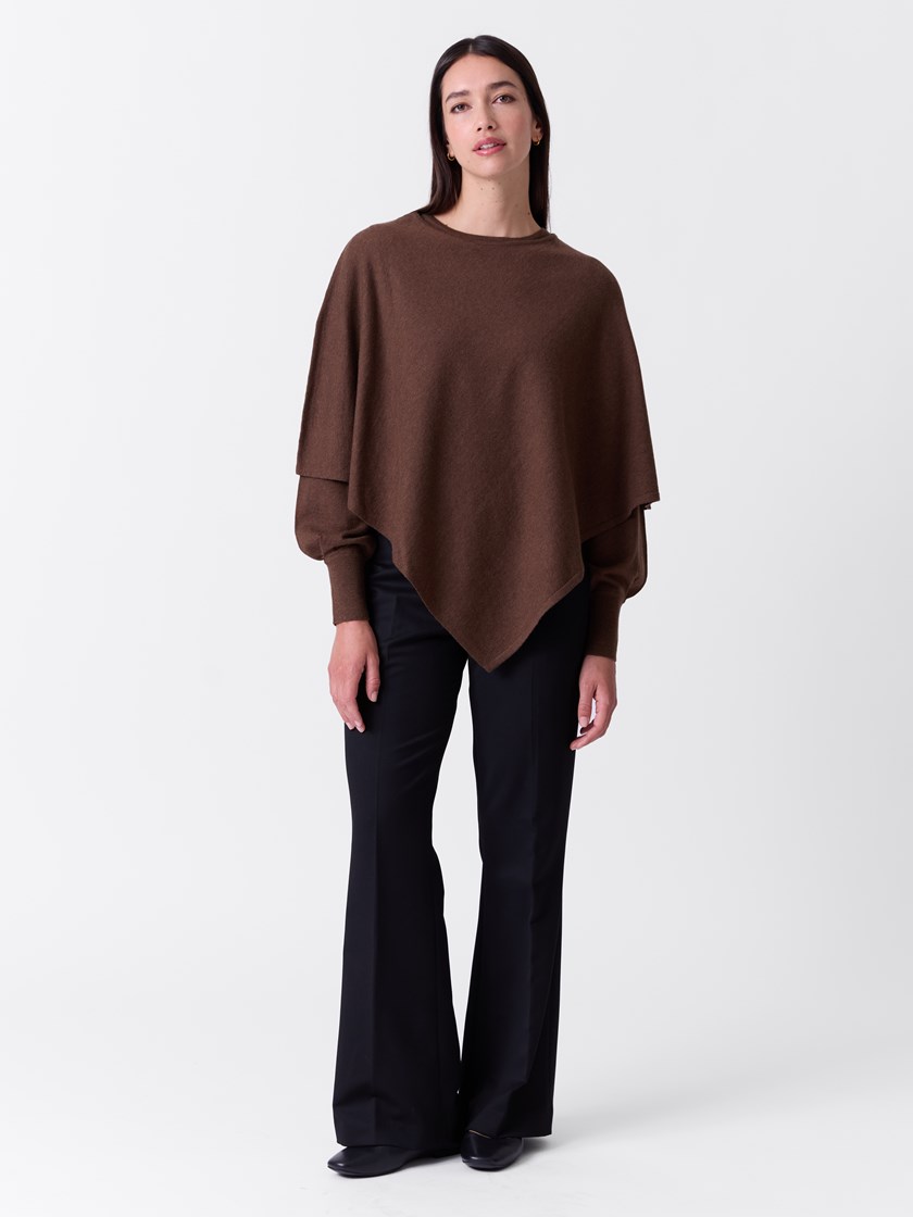 7516033 S32 7516033_S32-MARIEPHILIPPE-A26-Modell-Front_chn=match_8172_Olea poncho S32.jpg_Front||Front