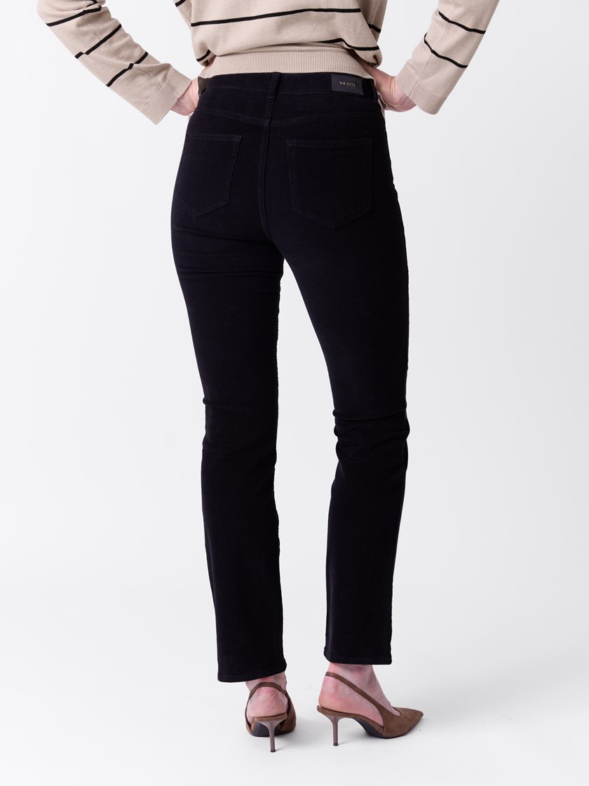 7516041 C18 7516041_C18-VAVITE-A26-Modell-Front_chn=match_3498_Sophia straight cord C18.jpg_Front||Front