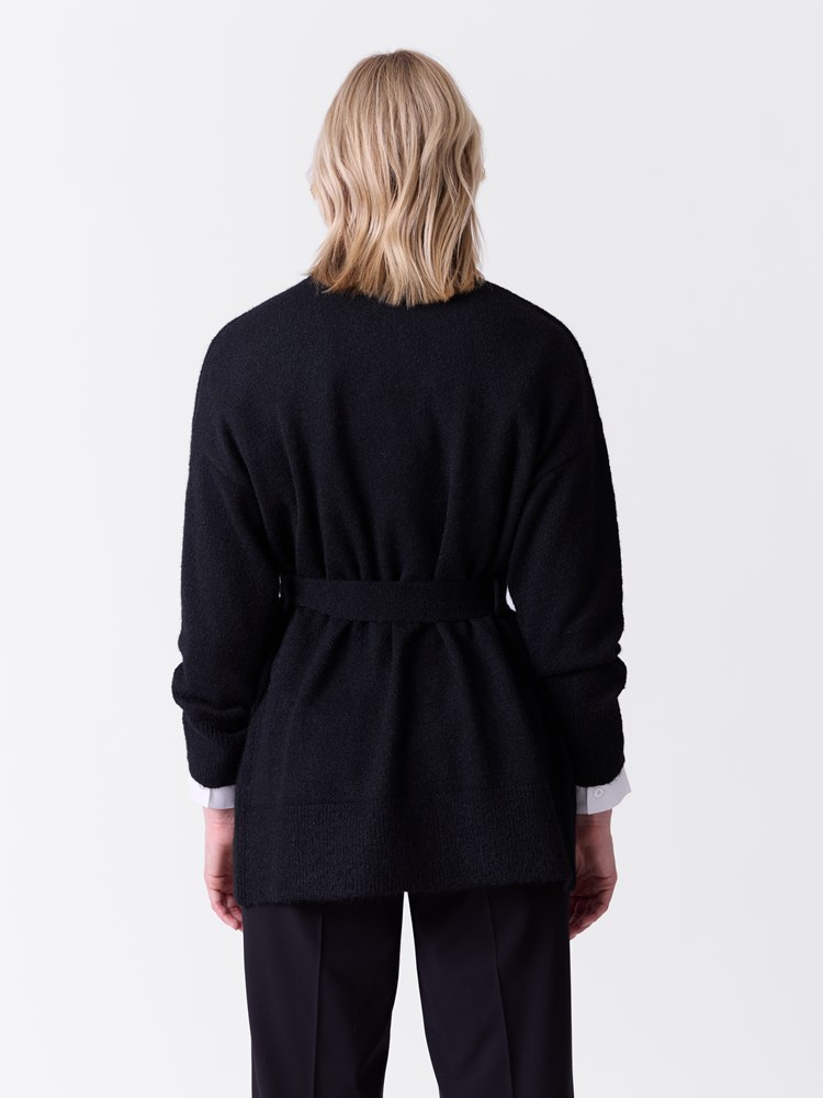 May cardigan 7516044_ID2-VAVITE-A26-Modell-Front_chn=match_3103_May cardigan ID2.jpg_Front||Front