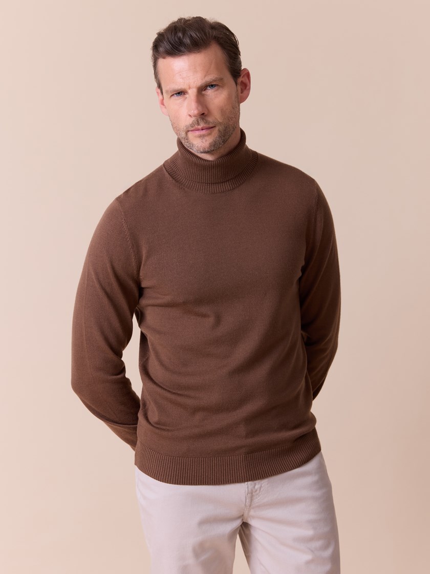 7516088 APQ 7516088_APQ-MARIOCONTI-A26-Modell-Front_chn=match_3815_Berto merino høyhalset genser APQ.jpg_Front||Front