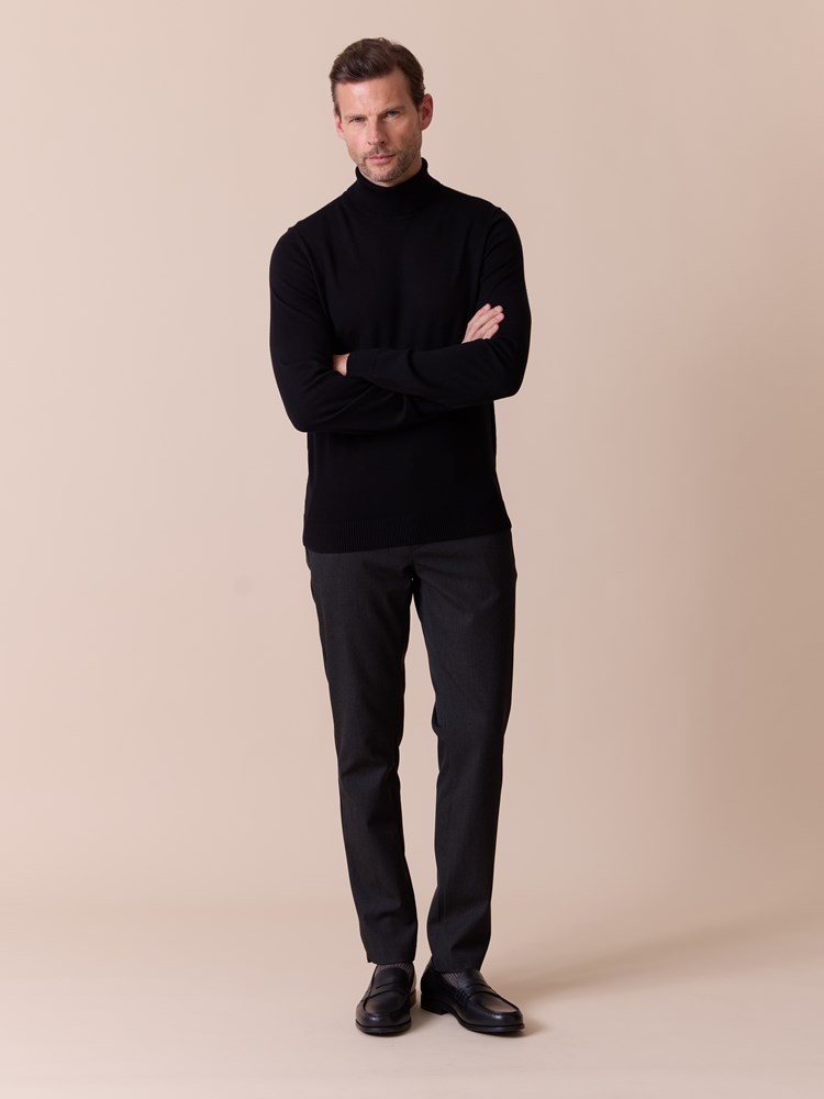 Berto merino høyhalset genser 7516088_CAD-MARIOCONTI-A26-Modell-Front_chn=match_50_Berto merino høyhalset genser CAD.jpg_Front||Front