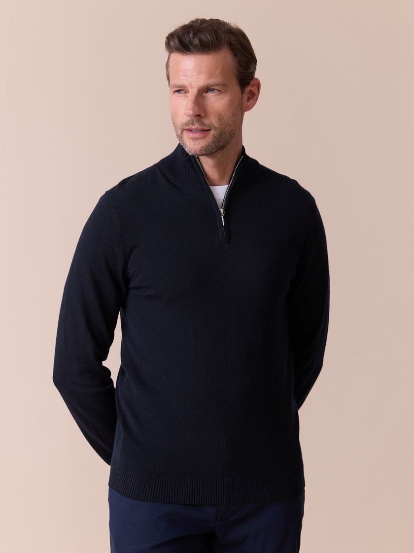 7516105 EN9 7516105_EN9-MARIOCONTI-A26-Modell-Front_chn=match_3525_Berto merino zip genser EN9.jpg_Front||Front