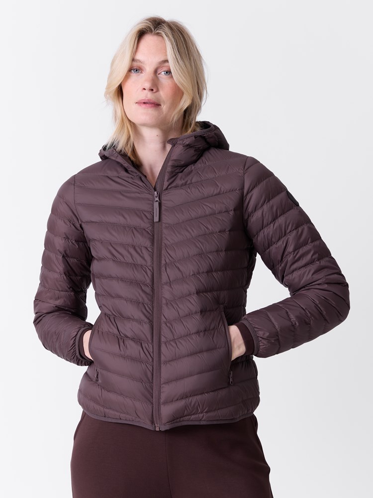 Snøhetta dunjakke 7516150_AIN-VAVITE-NOS-Modell-Front_chn=match_4070_Snøhetta dunjakke AIN.jpg_Front||Front