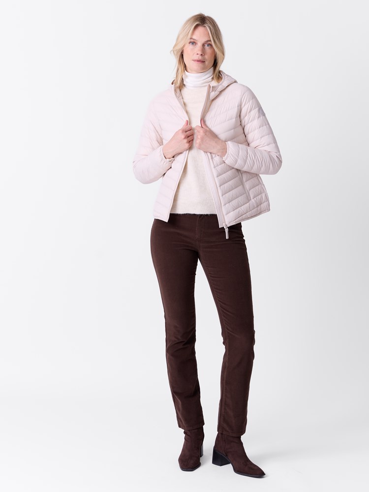 Snøhetta dunjakke 7516150_O0R-VAVITE-NOS-Modell-Front_chn=match_5493_Snøhetta dunjakke O0R.jpg_Front||Front