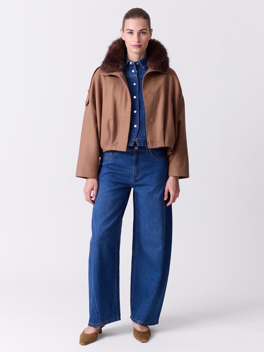 7516175 AGM 7516175_AGM-DONNA-A26-Modell-Front_chn=match_1193.jpg_Front||Front