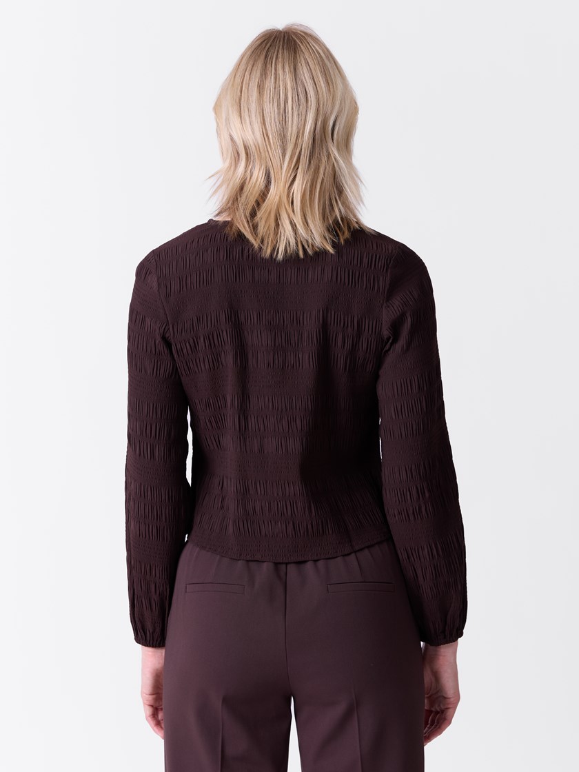 7516244 AIN 7516244_AIN-VAVITE-A26-Modell-Front_chn=match_4149_Eline bluse AIN.jpg_Front||Front