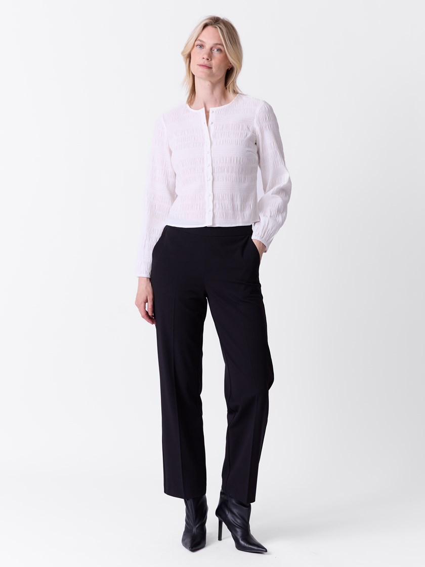 7516244 O79 7516244_O79-VAVITE-A26-Modell-Front_chn=match_7492_Eline bluse O79.jpg_Front