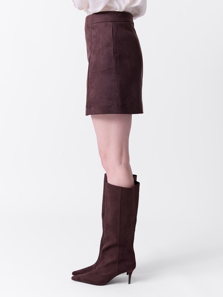 Tara skjørt 7516248_AIN-VAVITE-A26-Modell-Front_chn=match_4503.jpg_Front||Front