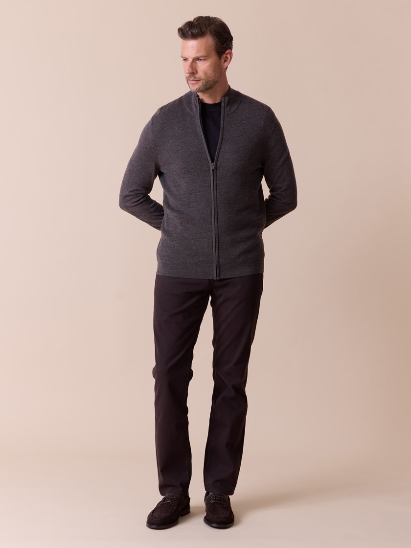 7516316 AIE 7516316_AIE-MARIOCONTI-A26-Modell-Front_chn=match_8162_Manzini ullcardigan AIE.jpg_Front||Front