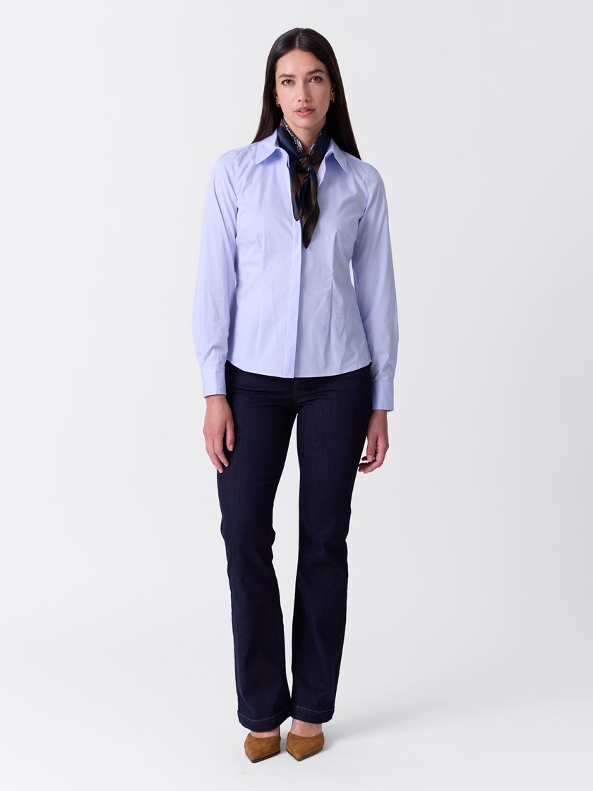 7516366 E8P 7516366_E8P-MARIEPHILIPPE-A26-Modell-Front_chn=match_715_Dina skjorte E8P.jpg_Front||Front