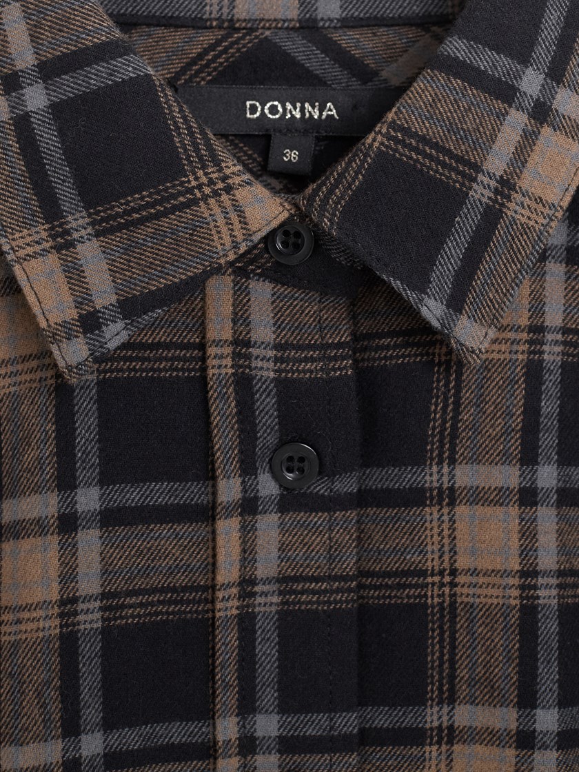 7516379 ID2 7516379_ID2-DONNA-A26-Front_1675_Chekira skjorte ID2.jpg_Front