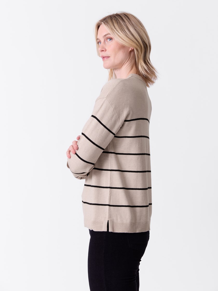 7516384 I2Y 7516384_I2Y-VAVITE-A26-Modell-Front_chn=match_2847_Ivy genser I2Y.jpg_Front||Front