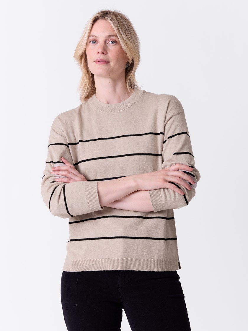 7516384 I2Y 7516384_I2Y-VAVITE-A26-Modell-Front_chn=match_9794_Ivy genser I2Y.jpg_Front||Front