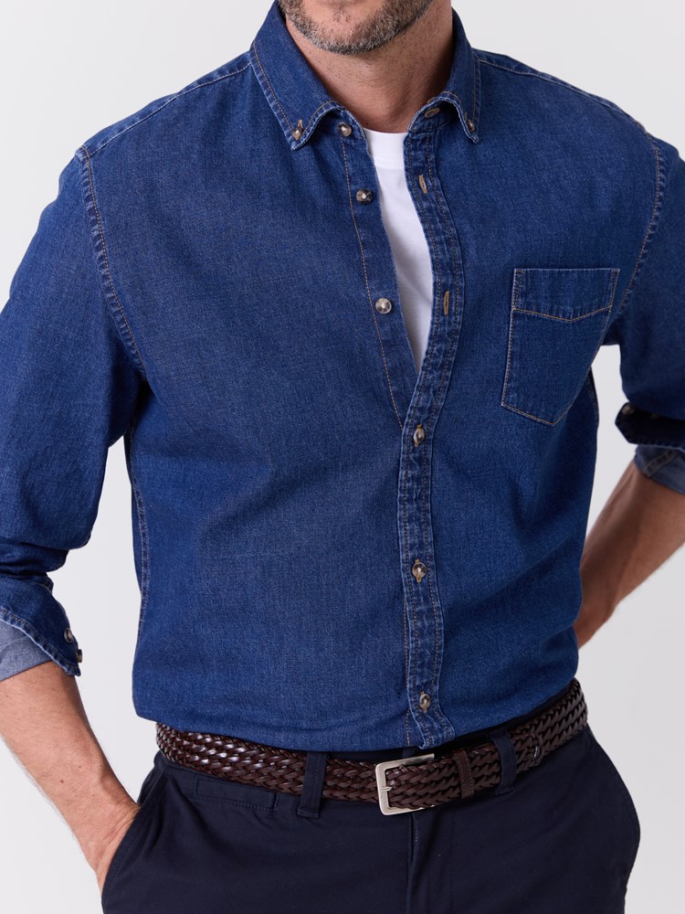 Chambray skjorte 7516386_EHJ-REDFORD-A26-Modell-Front_chn=match_4868_Chambray skjorte EHJ.jpg_Front