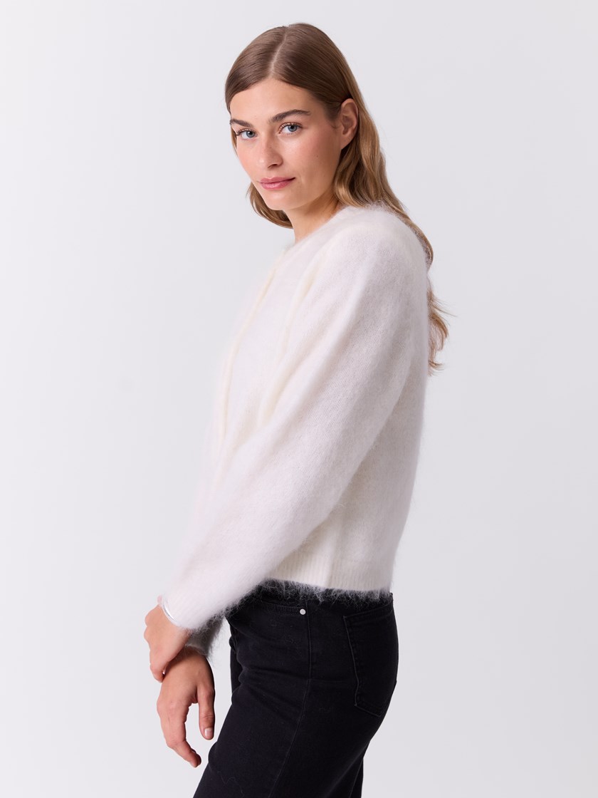 7516405 O79 7516405_O79-DONNA-A26-Modell-Front_chn=match_4139_Esme cardigan O79.jpg_Front||Front