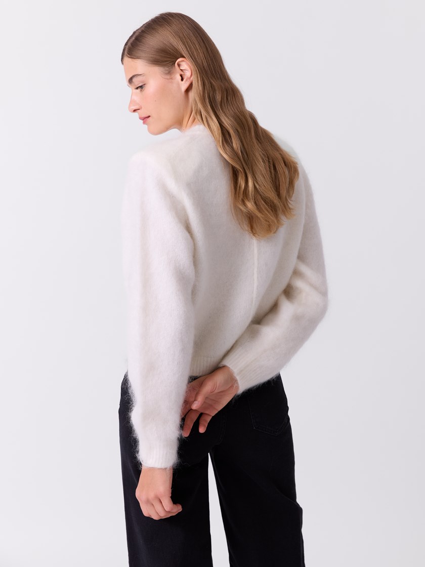 7516405 O79 7516405_O79-DONNA-A26-Modell-Front_chn=match_6199_Esme cardigan O79.jpg_Front||Front
