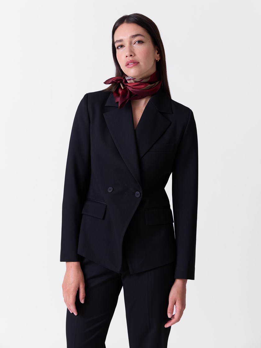 7516423 ID2 7516423_ID2-MARIEPHILIPPE-A26-Modell-Front_chn=match_3290_Corine blazer ID2.jpg_Front