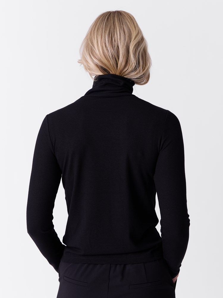 Lena pologenser 7516437_ID2-VAVITE-A26-Modell-Front_chn=match_1937.jpg_Front||Front