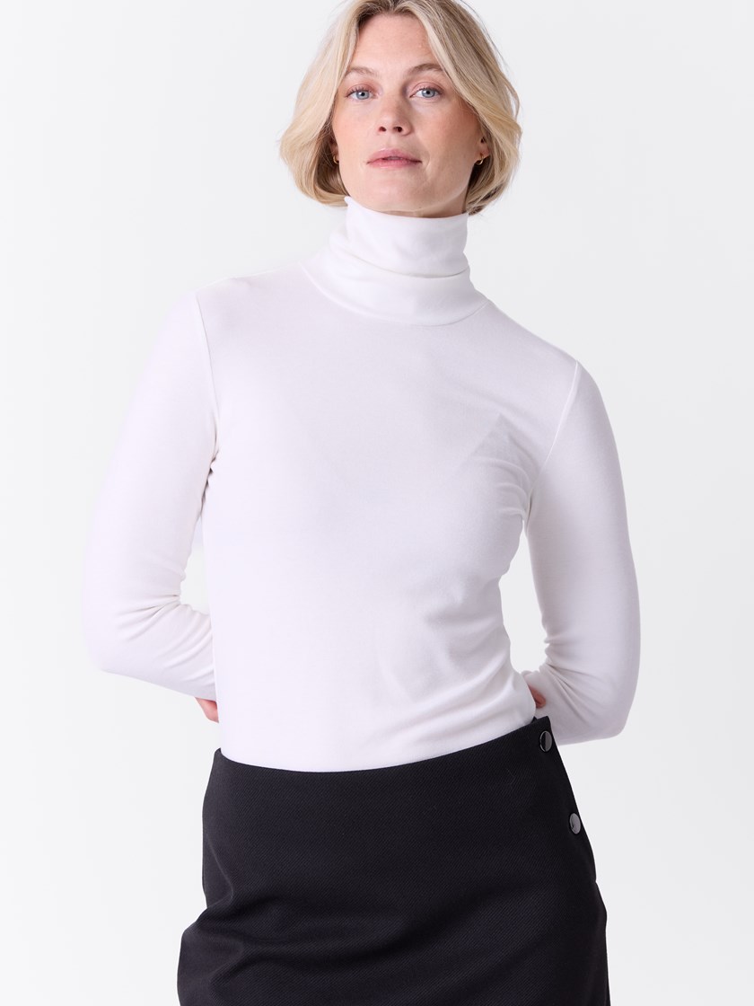 7516437 O79 7516437_O79-VAVITE-A26-Modell-Front_chn=match_2611_Lena pologenser O79.jpg_Front||Front