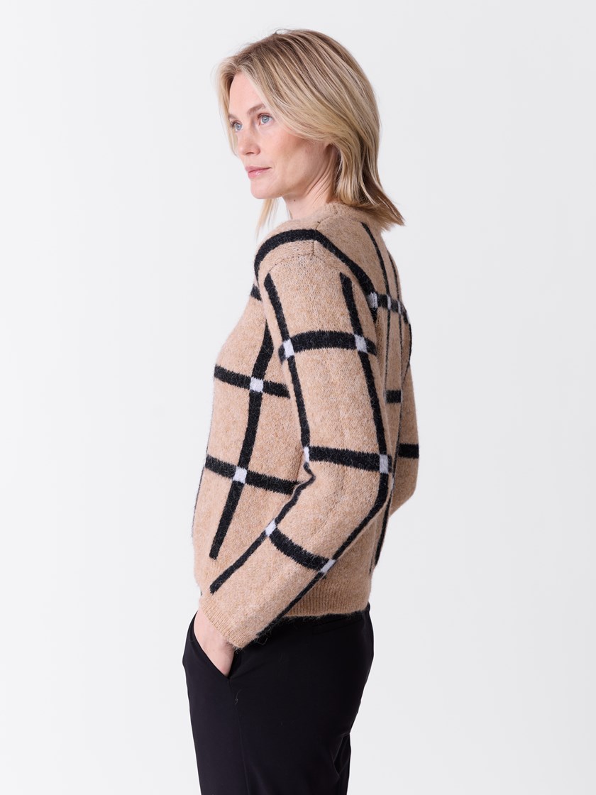 7516454 AHK 7516454_AHK-VAVITE-A26-Modell-Front_chn=match_7294_Florence jaquard genser AHK.jpg_Front||Front