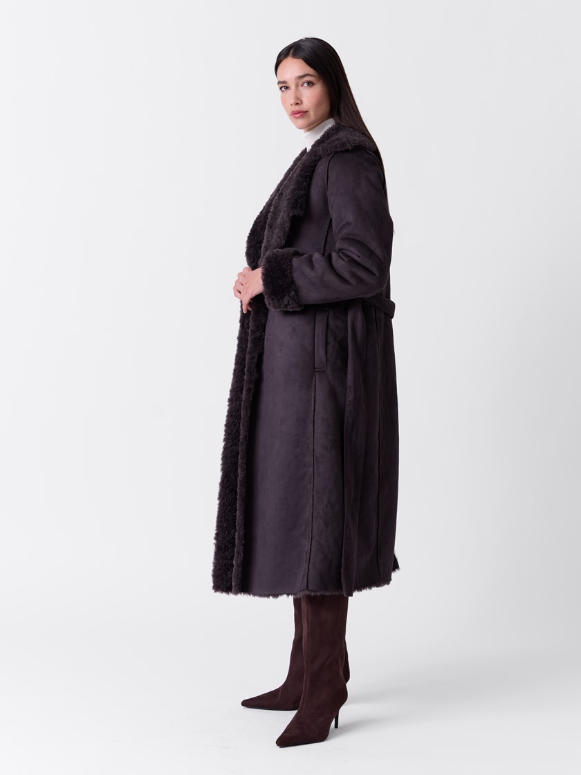 7516455 AIN 7516455_AIN-MARIEPHILIPPE-A26-Modell-Front_chn=match_2331_Hanna kåpe AIN.jpg_