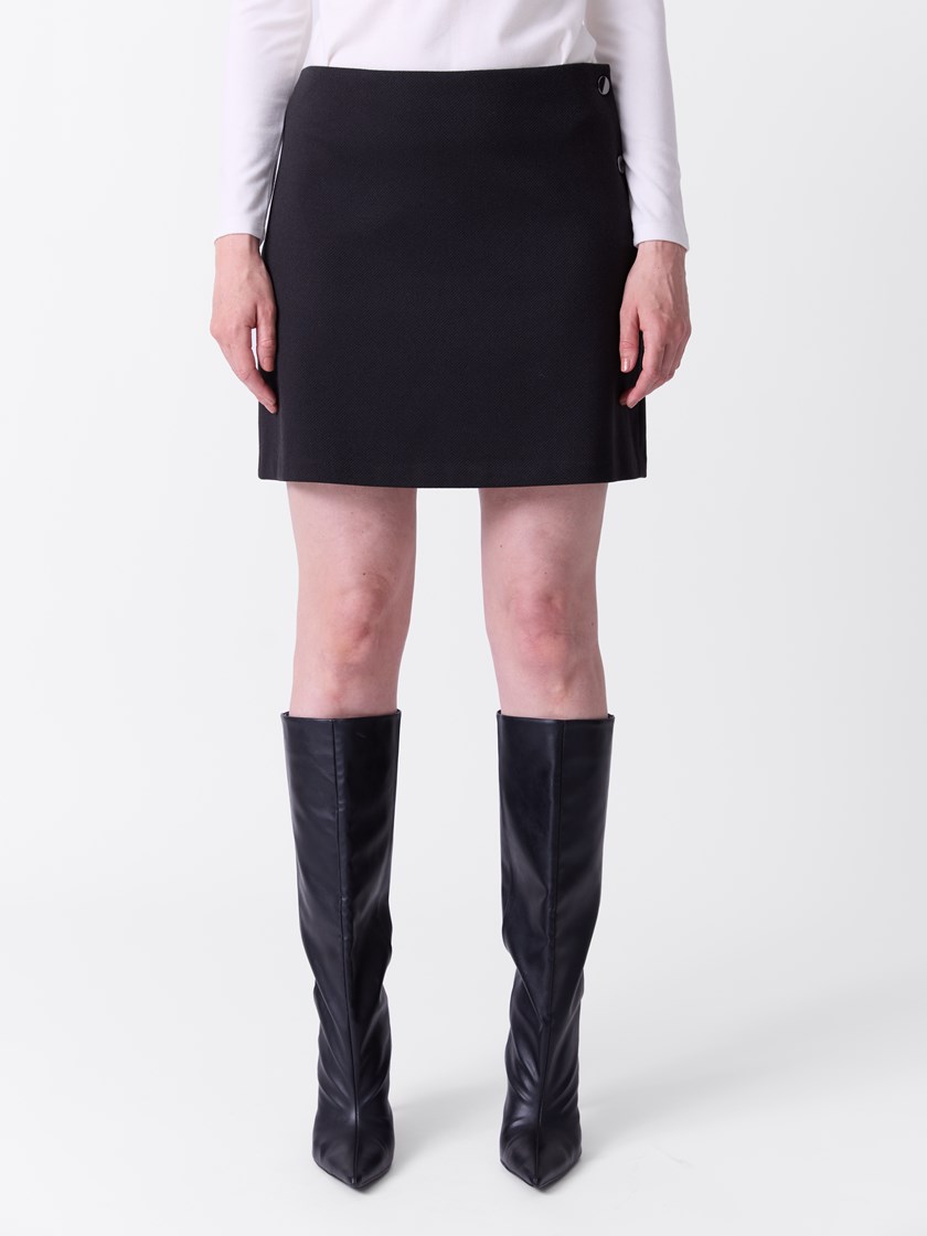 7516476 ID2 7516476_ID2-VAVITE-A26-Modell-Front_chn=match_5046_Maia skjørt ID2.jpg_Front||Front