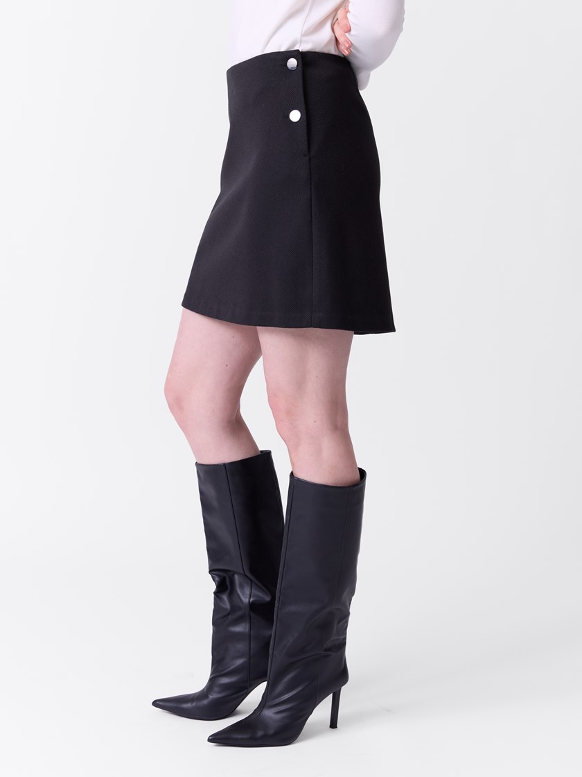 7516476 ID2 7516476_ID2-VAVITE-A26-Modell-Front_chn=match_8349_Maia skjørt ID2.jpg_Front||Front