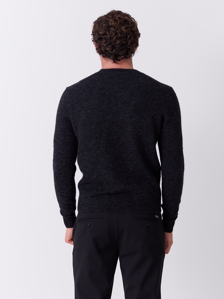 Barlo genser 7516482_C25-MARIOCONTI-A26-Modell-Front_chn=match_7404_Barlo genser C25.jpg_Front||Front