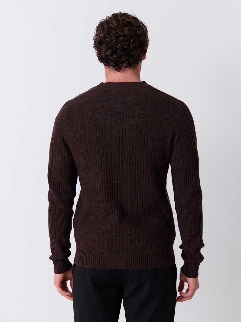 7516491 GU3 7516491_GU3-MARIOCONTI-A26-Modell-Front_chn=match_7046_Foggia cardigan GU3.jpg_Front||Front