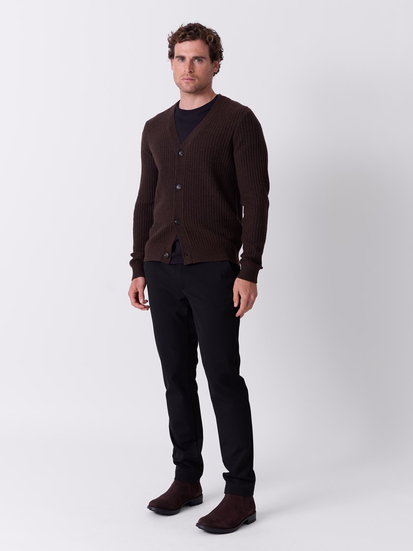 7516491 GU3 7516491_GU3-MARIOCONTI-A26-Modell-Front_chn=match_9583_Foggia cardigan GU3.jpg_Front||Front