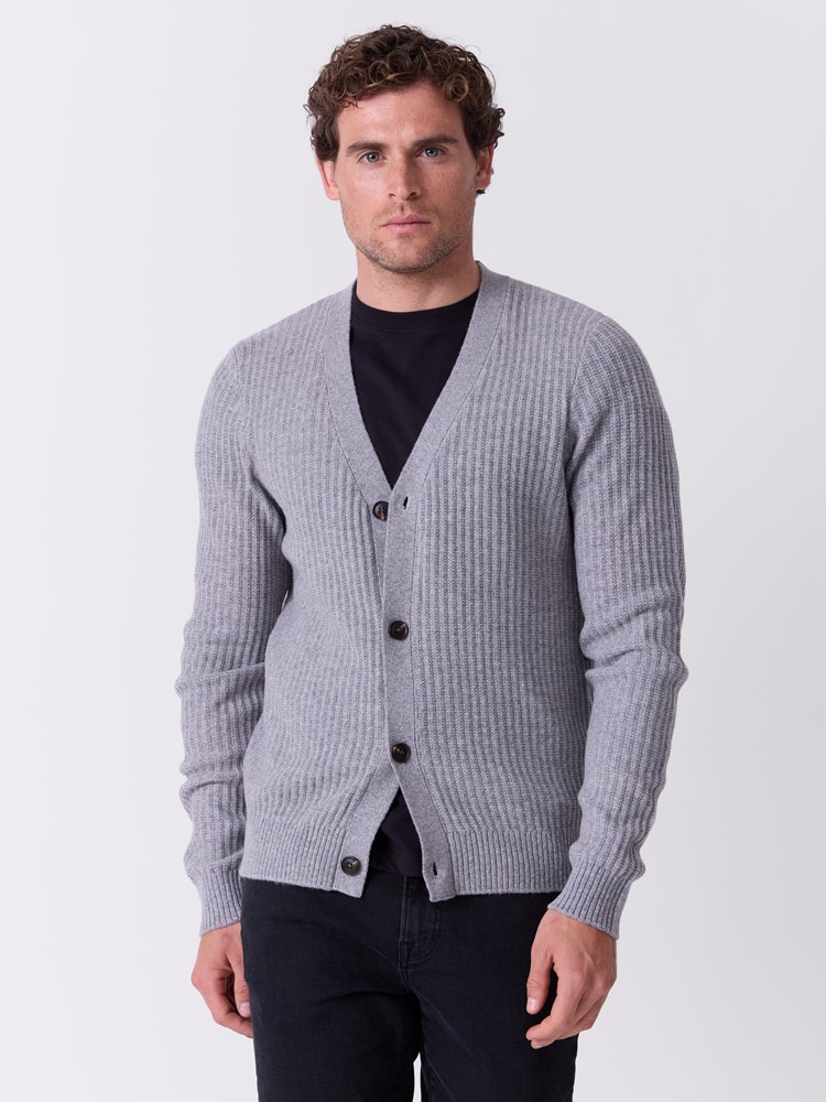 Foggia cardigan 7516491_I6H-MARIOCONTI-A26-Modell-Front_chn=match_5672_Foggia cardigan I6H.jpg_Front||Front