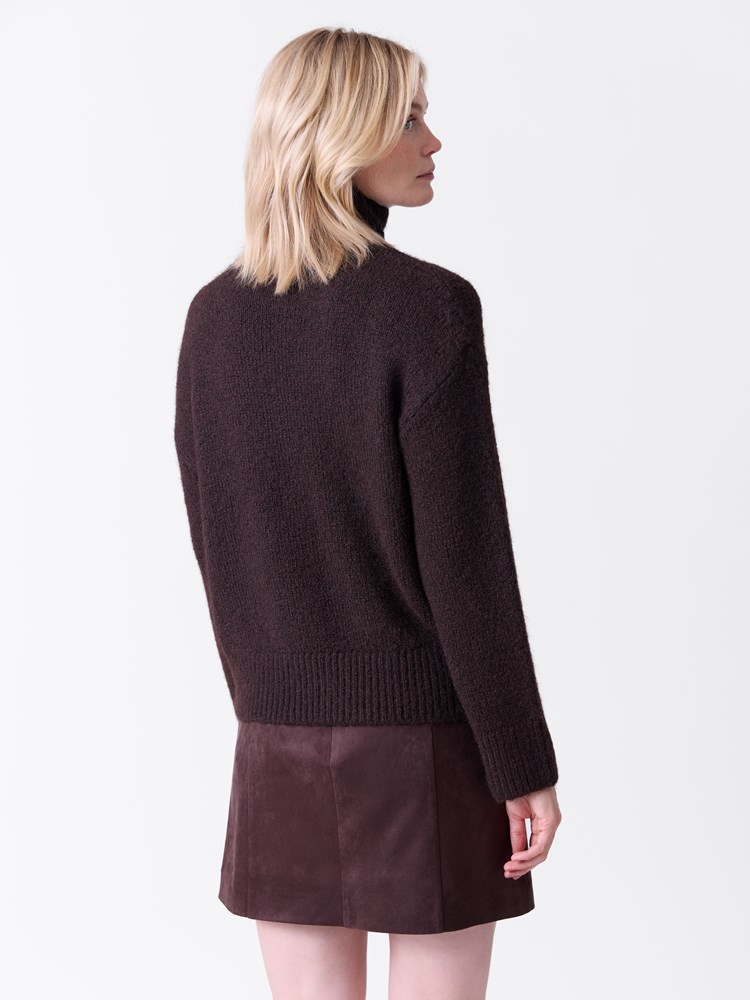 Kallie høyhalset genser 7516522_AIN-VAVITE-A26-Modell-Front_chn=match_205.jpg_Front||Front