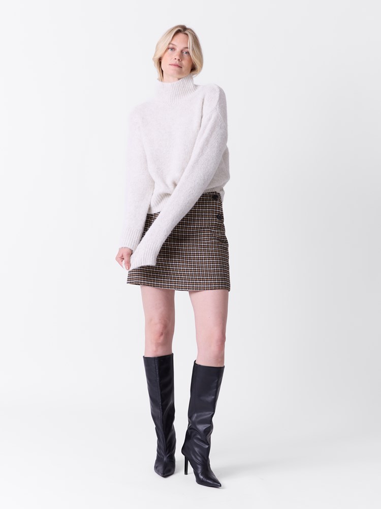 Kallie høyhalset genser 7516522_I2Y-VAVITE-A26-Modell-Front_chn=match_7924_Kallie høyhalset genser I2Y.jpg_Front||Front