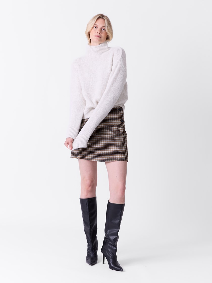 7516522 I2Y 7516522_I2Y-VAVITE-A26-Modell-Front_chn=match_7924_Kallie høyhalset genser I2Y.jpg_Front||Front