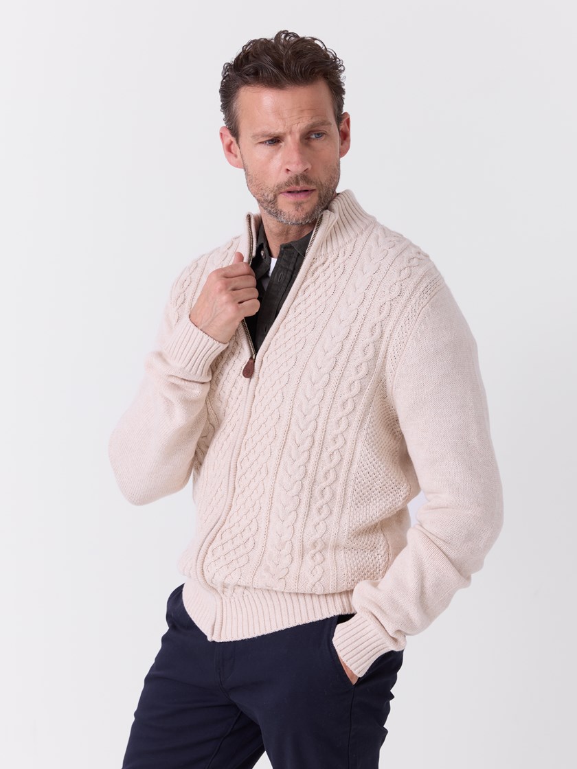 7516523 I2X 7516523_I2X-REDFORD-A26-Modell-Front_chn=match_4791_Holger cardigan I2X.jpg_Front