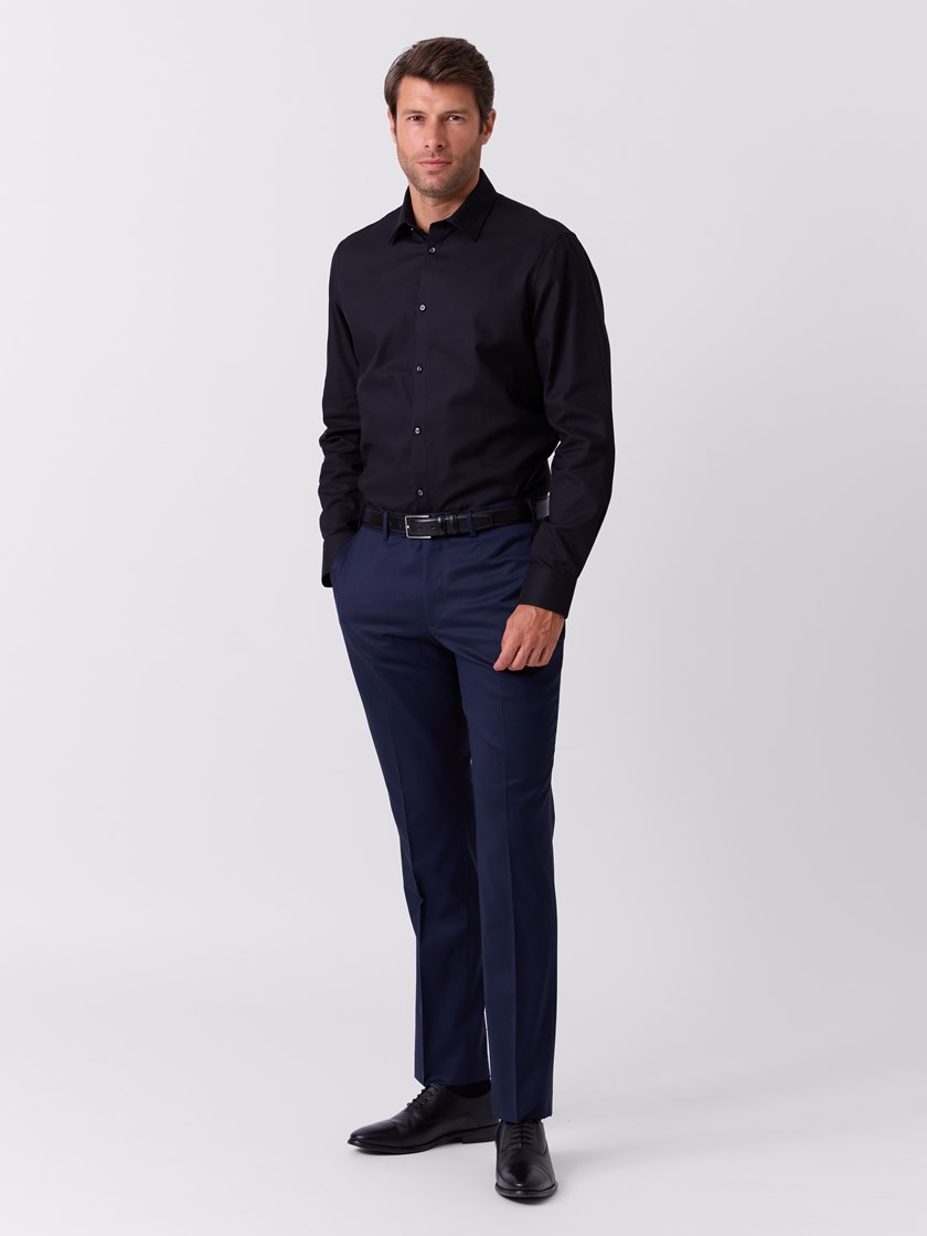 7516594 CAD 7516594_CAD-MARIOCONTI-A26-Modell-Front_chn=match_4443_Vettore skjorte CAD.jpg_Front||Front