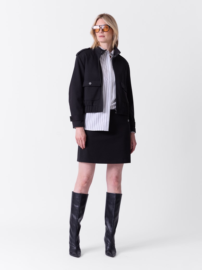 7516682 ID2 7516682_ID2-VAVITE-A26-Modell-Front_chn=match_8863_Maia jakke ID2.jpg_Front||Front