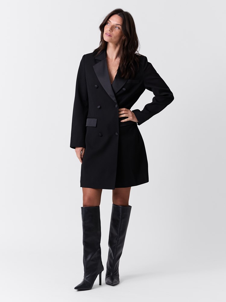 Corine blazerkjole 7516716_ID2-MARIEPHILIPPE-W26-Modell-Front_chn=match_7330_Corine blazerkjole ID2.jpg_Front||Front