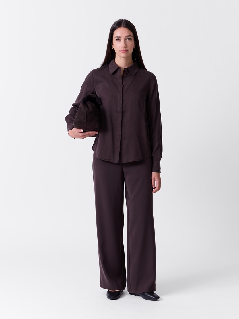 7516724 AIN 7516724_AIN-MARIEPHILIPPE-A26-Modell-Front_chn=match_1682_Lana skjorte AIN.jpg_Front||Front