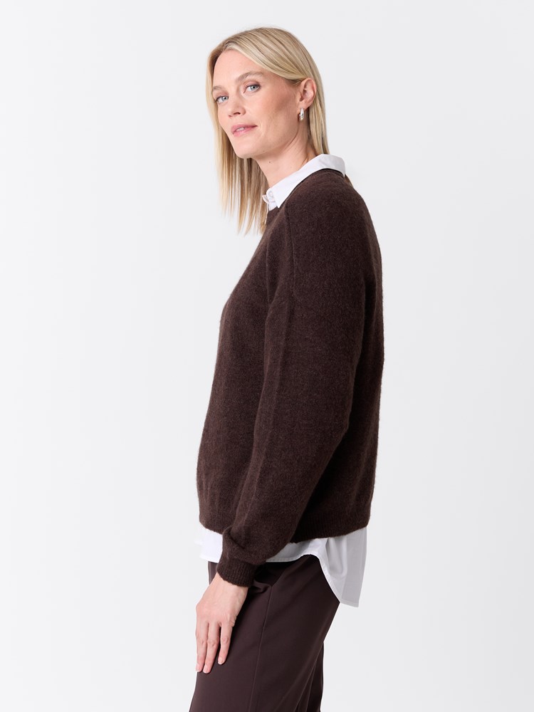 Marcella genser 7516735_AIN-VAVITE-W26-Modell-Front_chn=match_7039_Marcella genser AIN.jpg_Front||Front